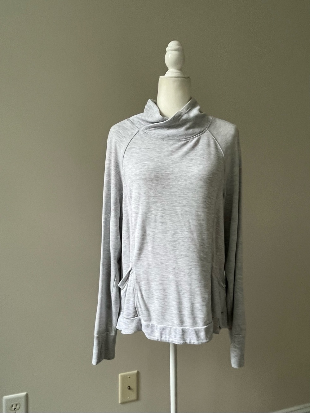 Yogalicious Heather Grey Lightweight Tunic Sweatshirt